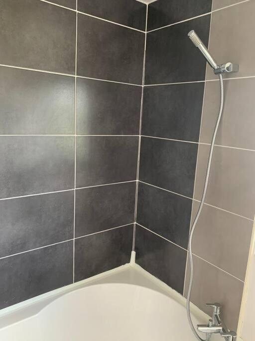 1 Bedroom Annex, Private Bathroom, Peaceful Area Claypits Zewnętrze zdjęcie